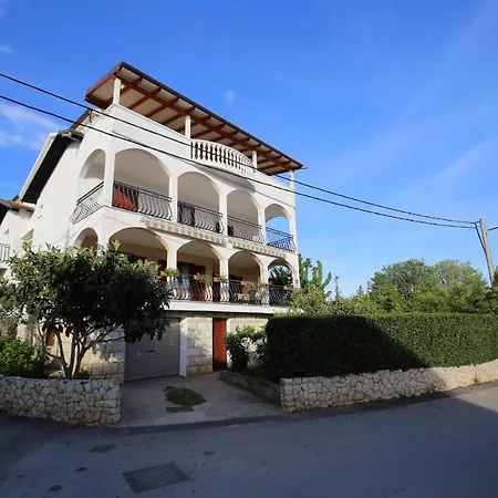Olga Guest house *